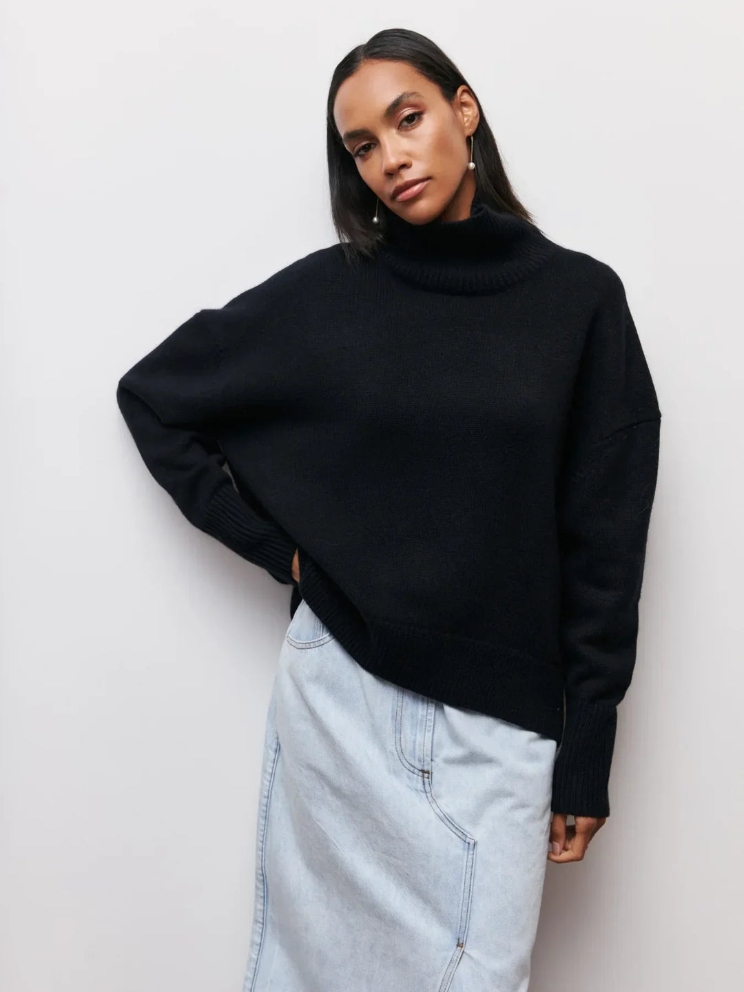 Olivia | Elegant Roll Neck Jumper